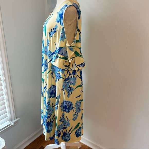 Women’s size 1X N Touch Floral Yellow and Blue Women's Dress. Cold shoulder. - Picture 8 of 9